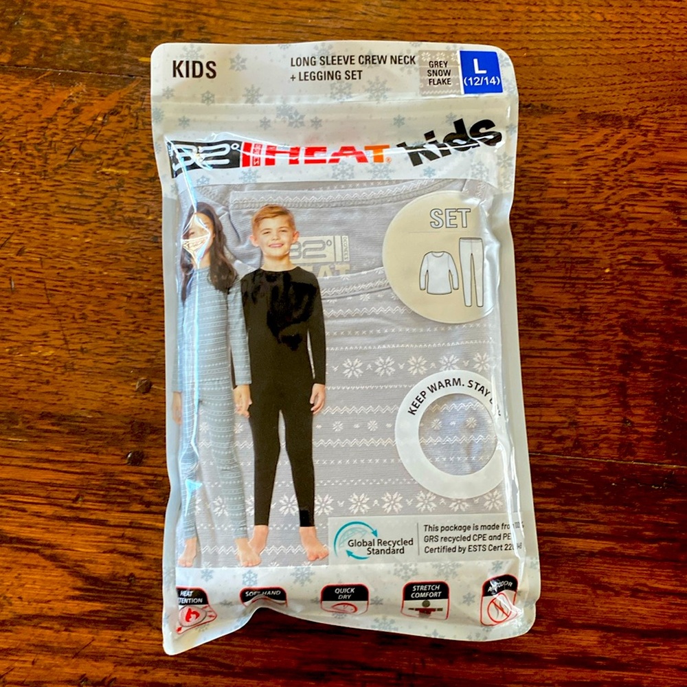 32degrees Kids king underwear set top and bottom